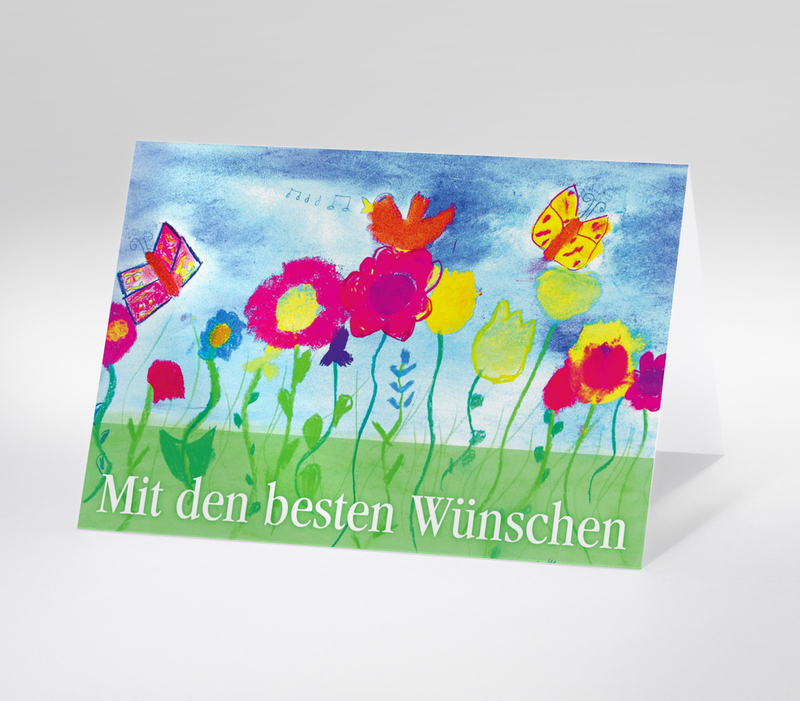 Kindermalung einer bunten Blumenwiese mit Schmetterlingen, einem Vogel und blauem Himmel. Darunter steht mit den besten Wünschen.