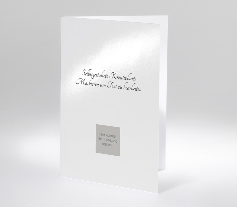 Individuell gestaltbare Karte mit Platzhalter für Text und Logo (hochkant)