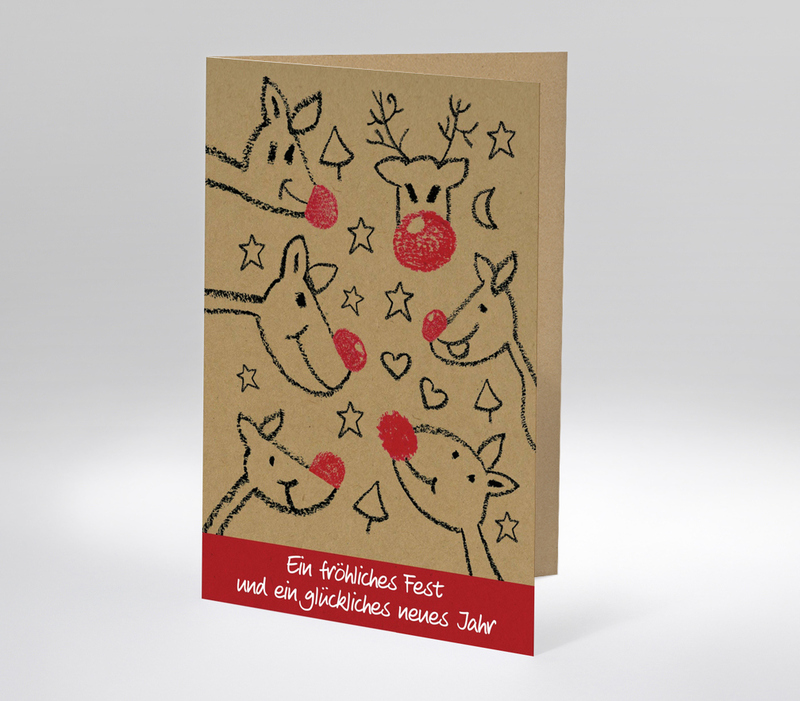 Braune Karte mit gezeichneten Rentieren und roten Nasen, Schriftzug Ein fröhliches Fest und ein glückliches neues Jahr